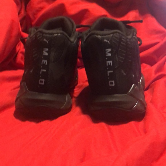 Melos - Picture 3 of 4